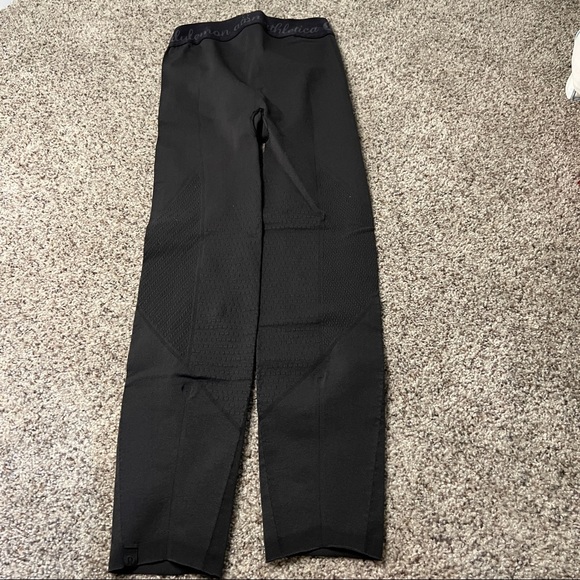 Lululemon leggings - Picture 5 of 6